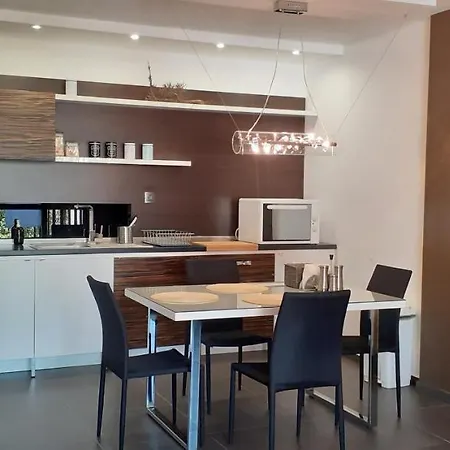 Апартамент Anetaapartment
